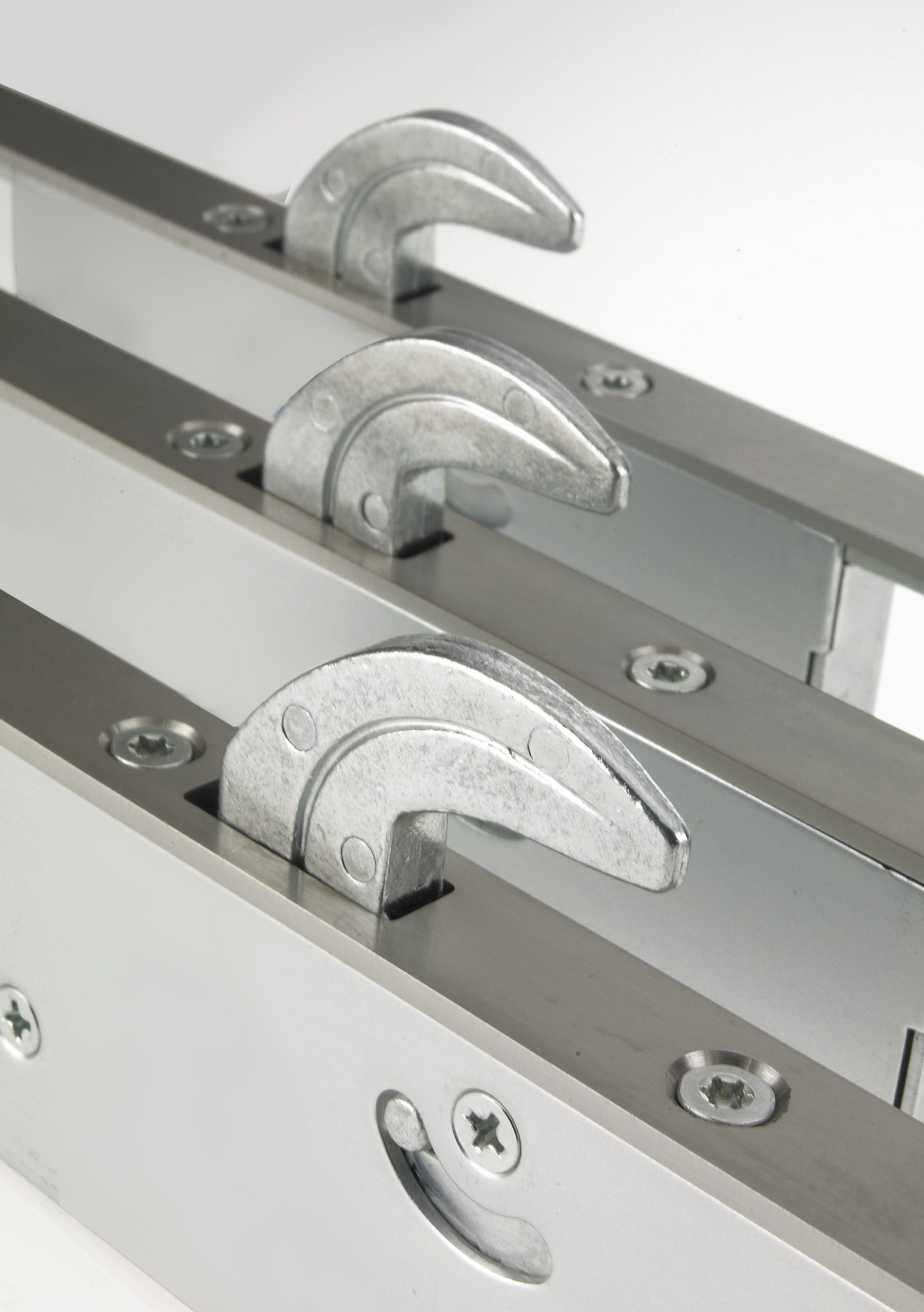 greenteQ iQ Door Lock Range